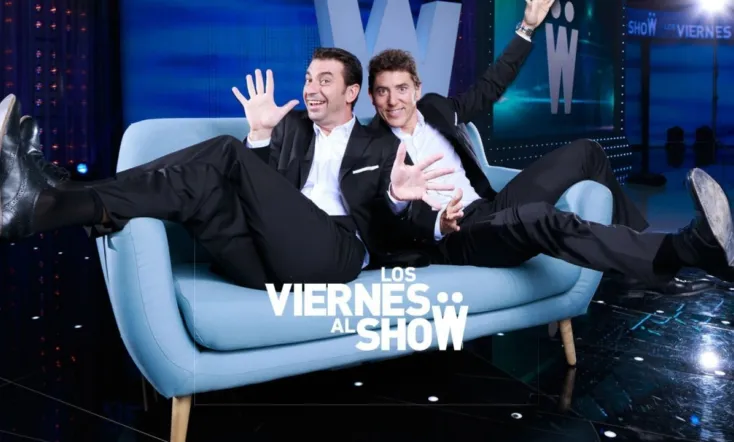 Los viernes al show