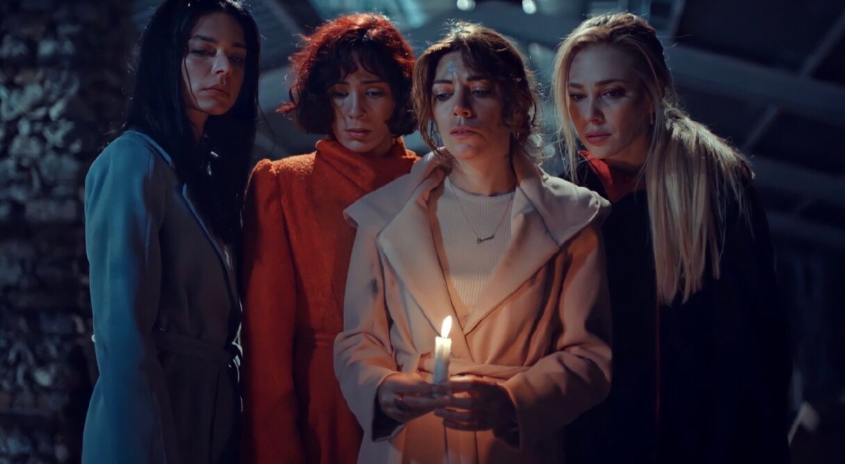 Yalancılar ve Mumları